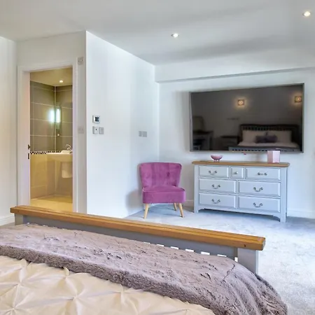 Luxury Townhouse At Windermere Marina Village بيت للعطل