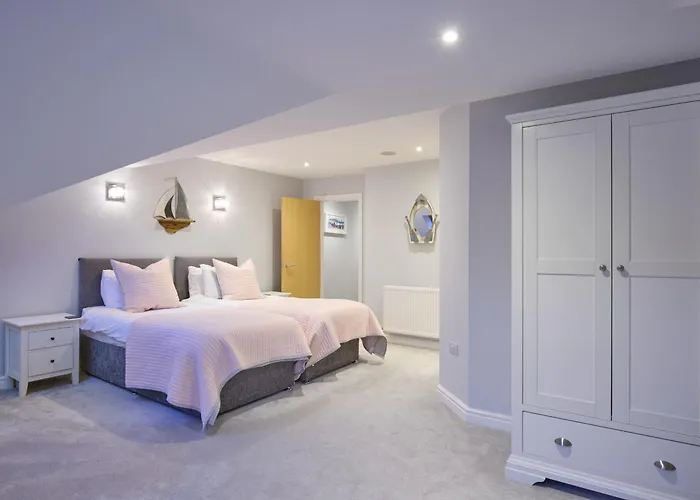 Luxury Townhouse At Windermere Marina Village * Боунес-он-Уиндермер