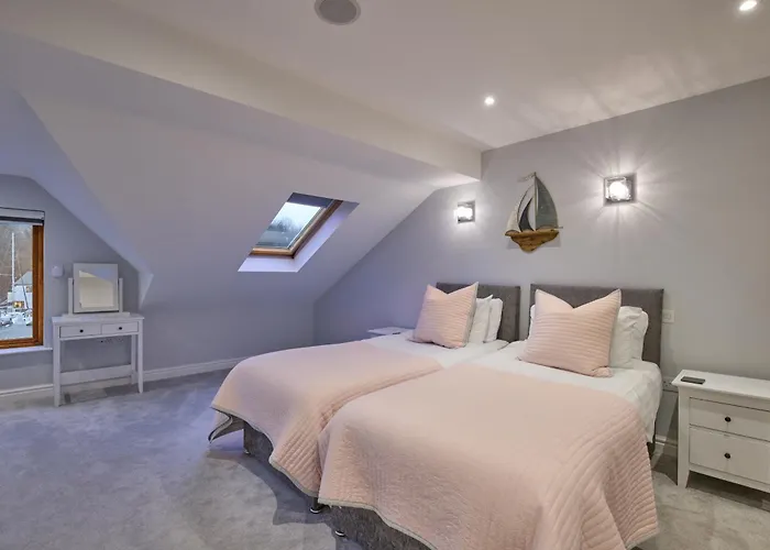 Luxury Townhouse At Windermere Marina Village Боунес-он-Уиндермер